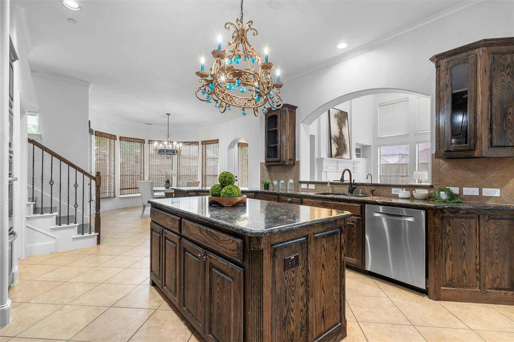Murphy, TX 75094,1333 Thornwood Drive