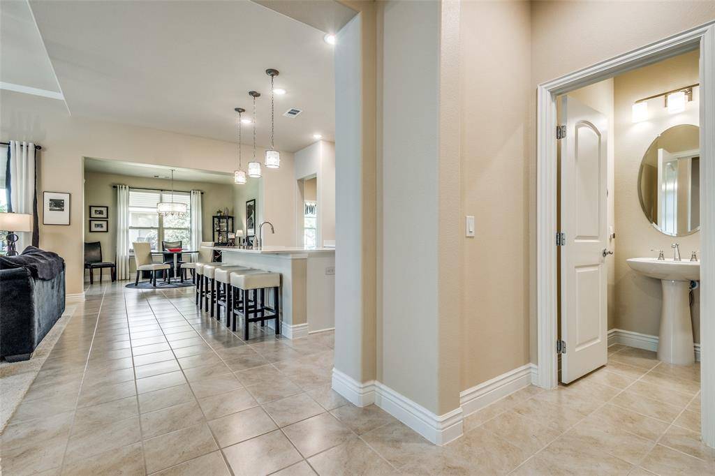 Denton, TX 76207,9513 Windwood Lane