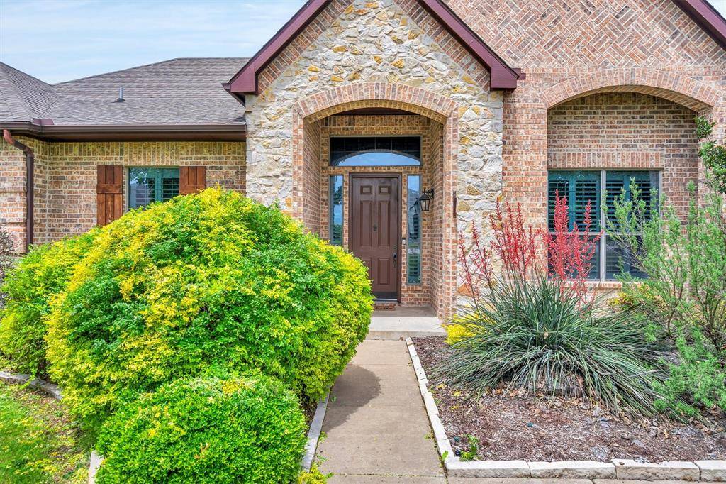 Waxahachie, TX 75165,105 Courtney Circle