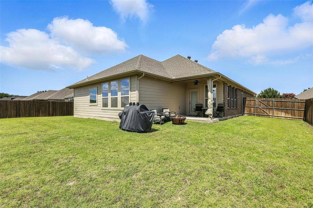 Benbrook, TX 76116,4004 Bendale Road