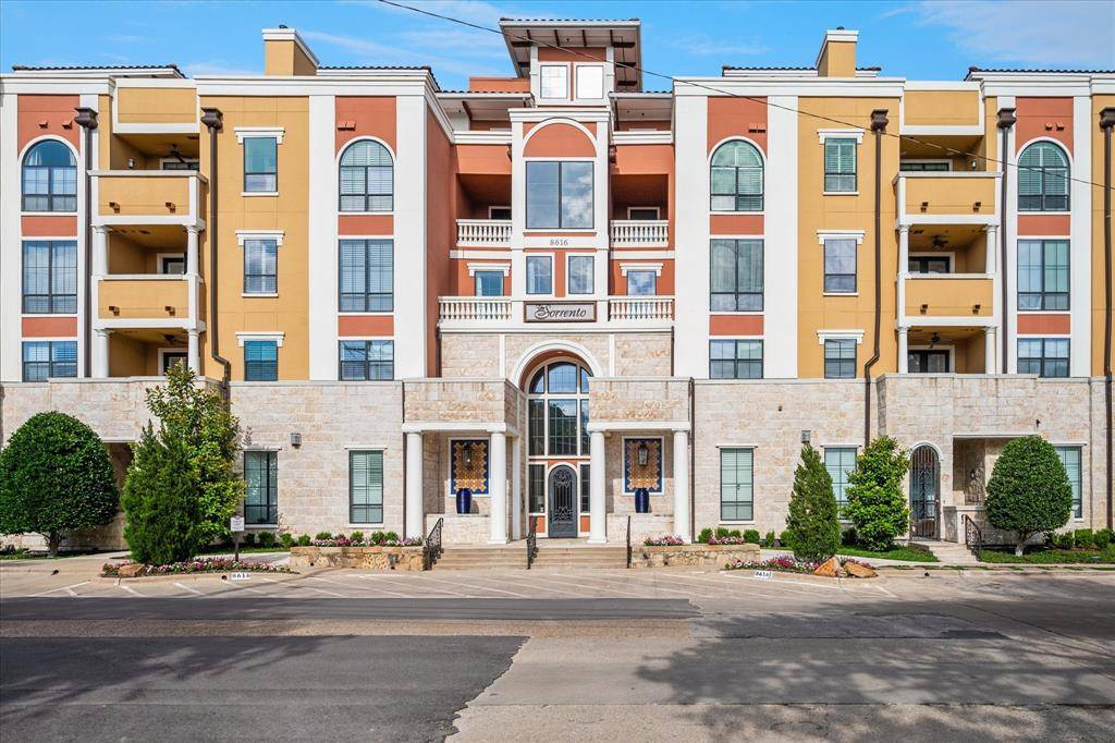 Dallas, TX 75225,8616 Turtle Creek Boulevard #200
