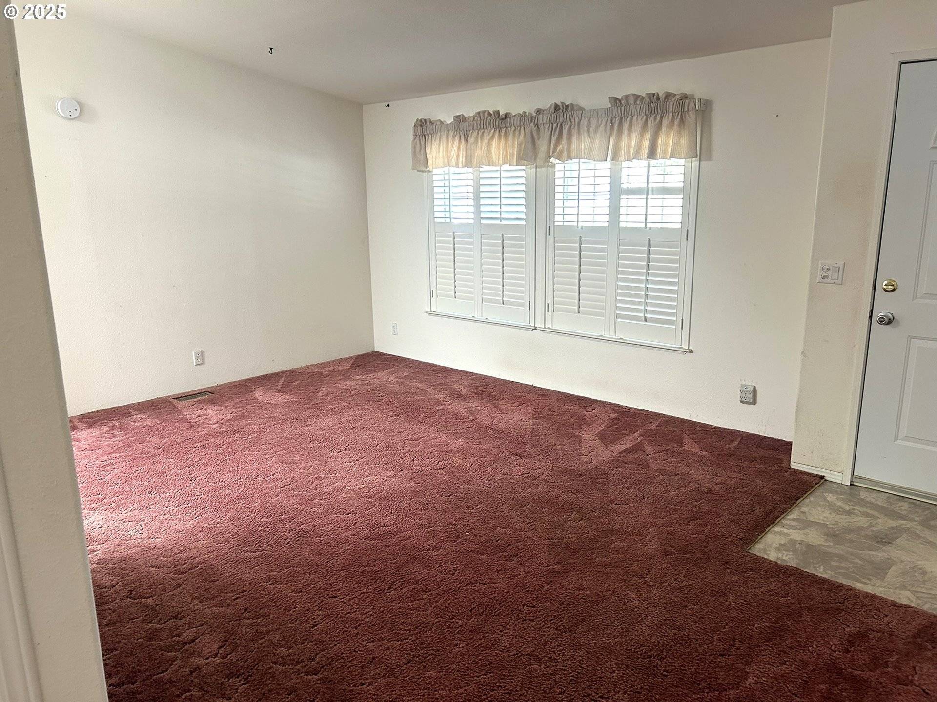 1941 WILLOW LOOP, Florence, OR 97439
