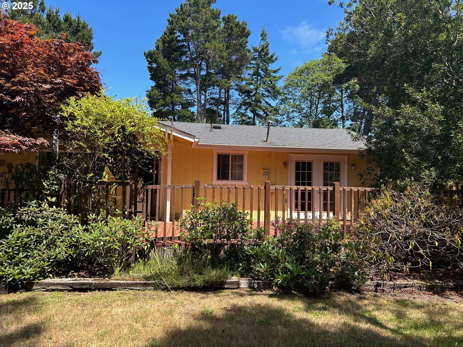 Florence, OR 97439,2061 45TH ST