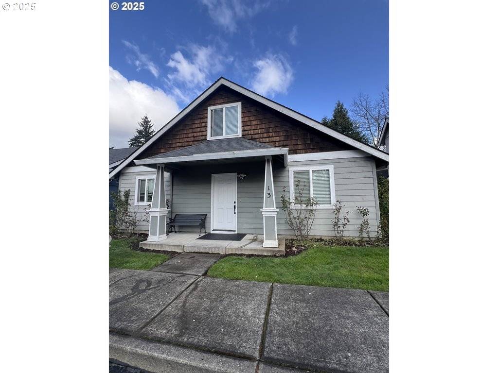 Newberg, OR 97132,601 W 1ST ST