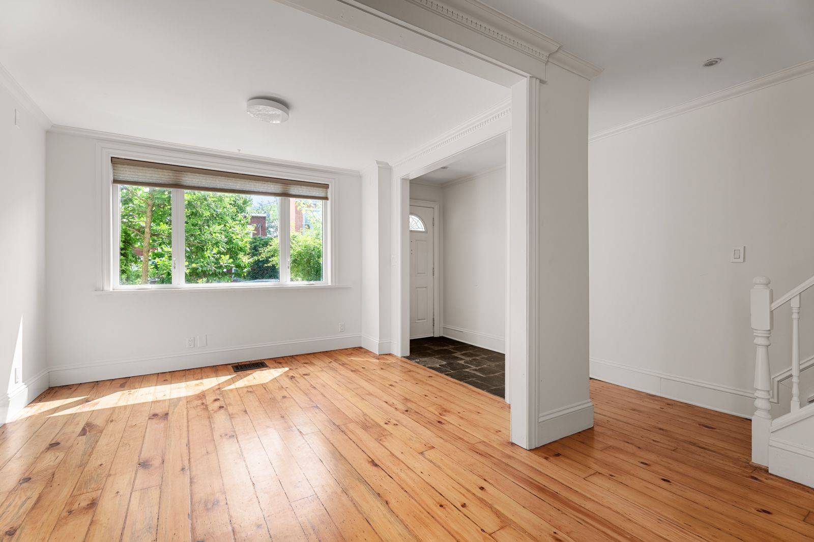 New Edinburgh - Lindenlea, ON K1M 2B8,298 Mackay ST