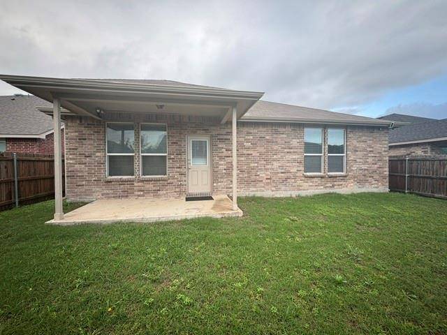 Arlington, TX 76002,804 Underhill Drive