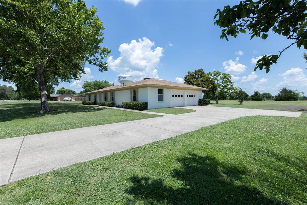 Heath, TX 75032,21 Hillview Drive