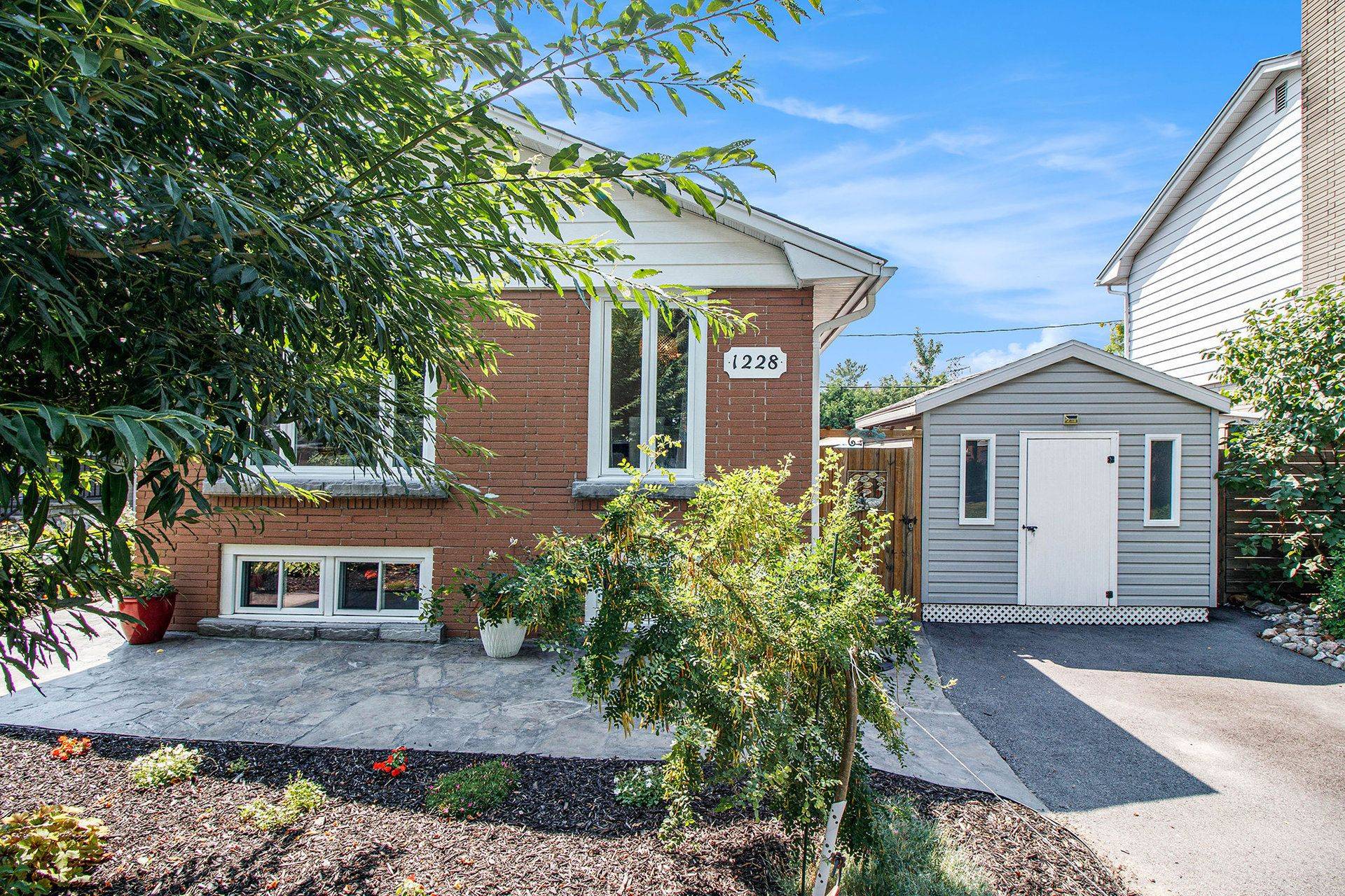 Belair Park - Copeland Park And Area, ON K2C 2E6,1228 Amesbrooke DR