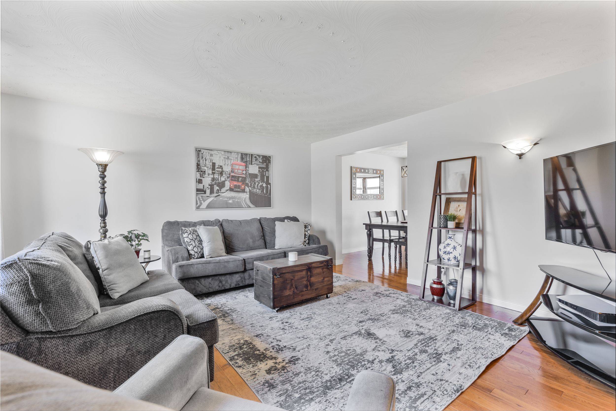 Haldimand, ON N3W 1G8,5 Kintyre CT