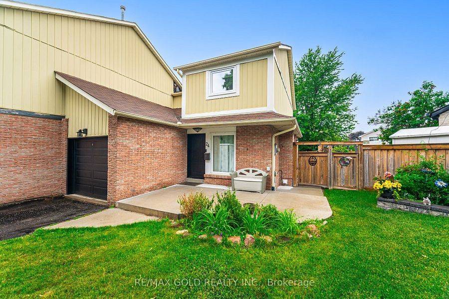Brampton, ON L6Z 1N1,24 Terry HL