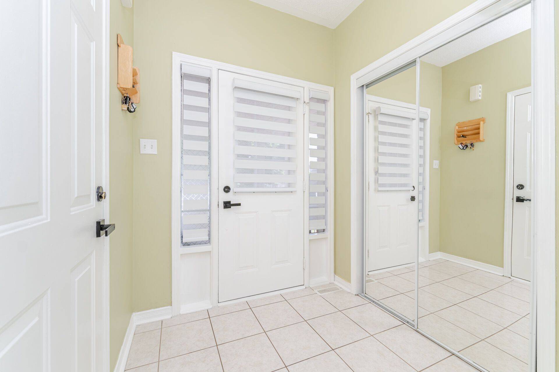 Brampton, ON L6P 1H4,74 Kanashiro ST