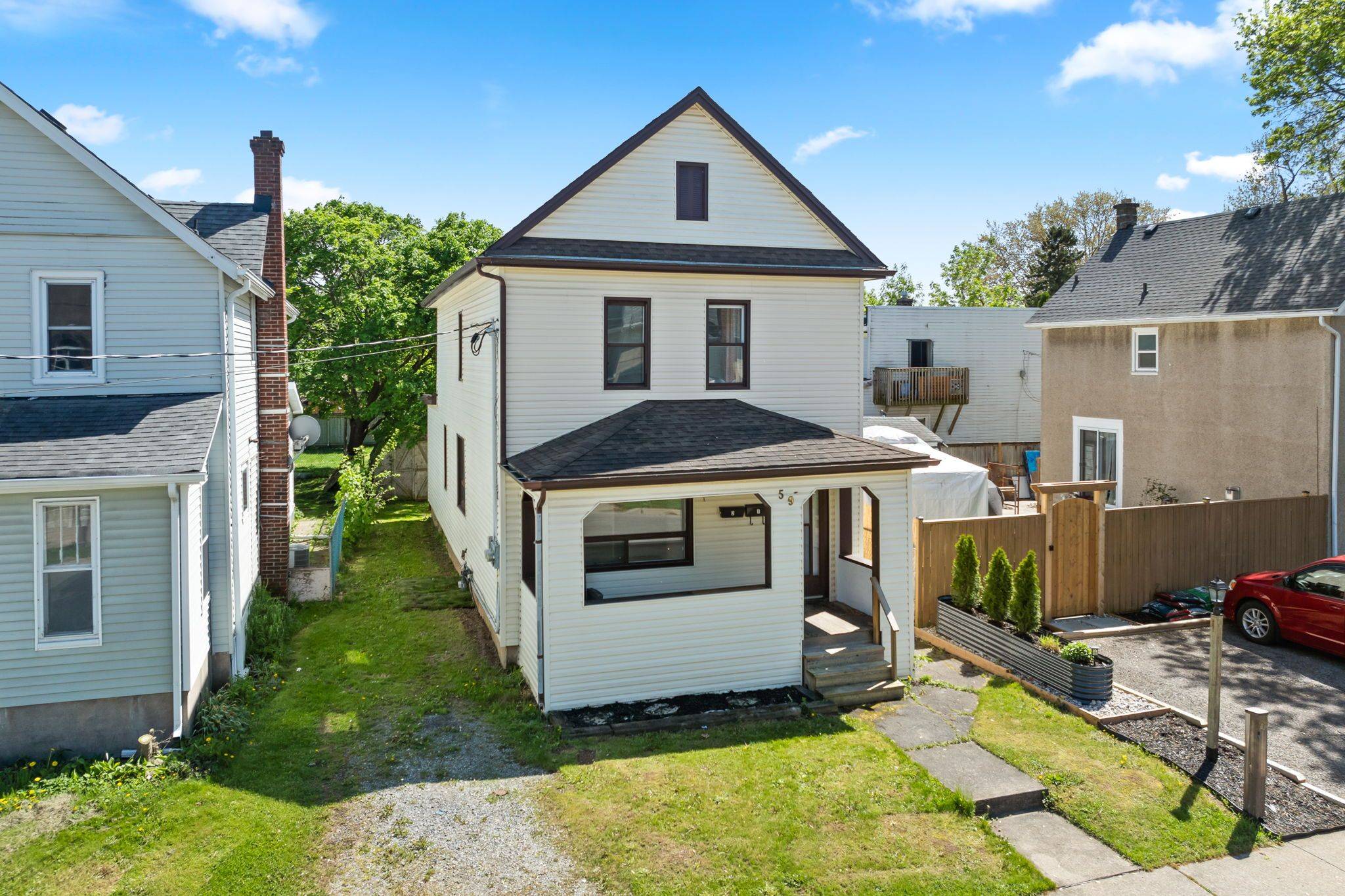 Welland, ON L3B 4J2,59 Asher ST