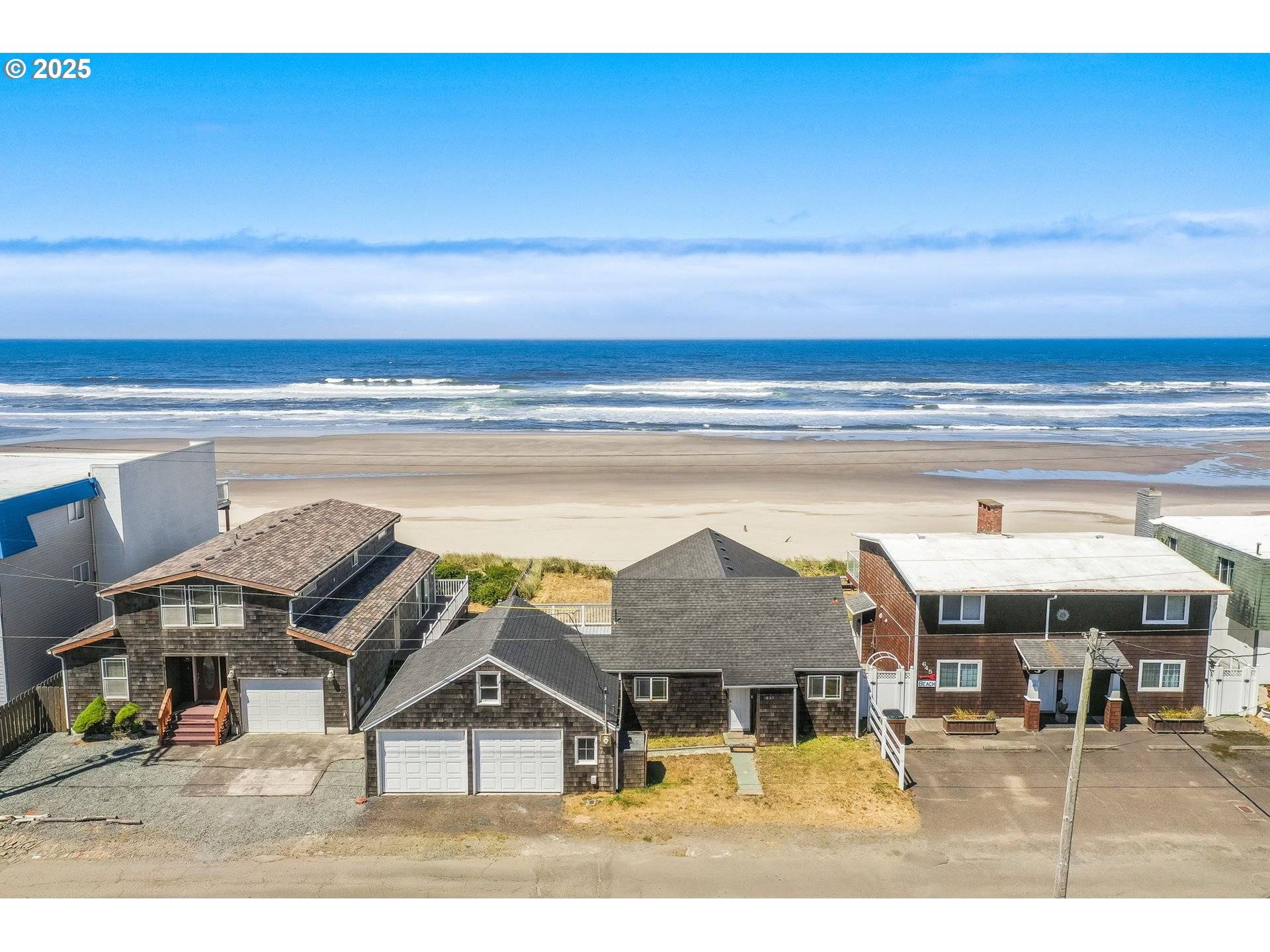 Rockaway Beach, OR 97136,633 N PACIFIC ST