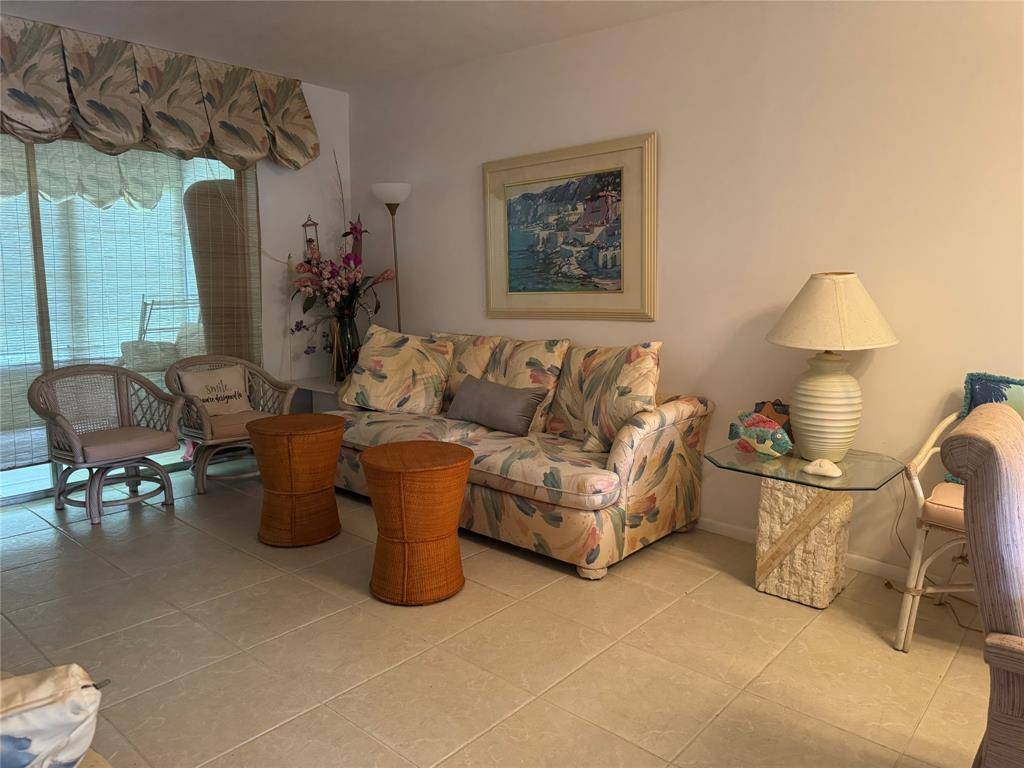 Delray Beach, FL 33446,14790 Bonaire Blvd #207