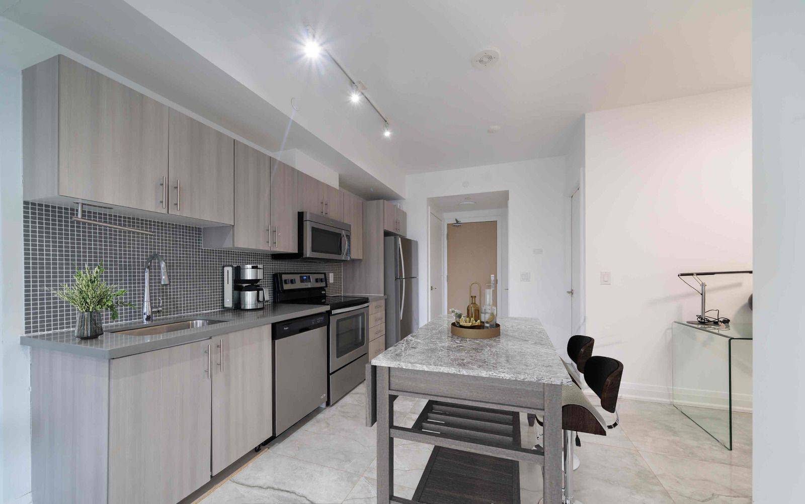Toronto W04, ON M6A 0B9,16 Mcadam AVE #314