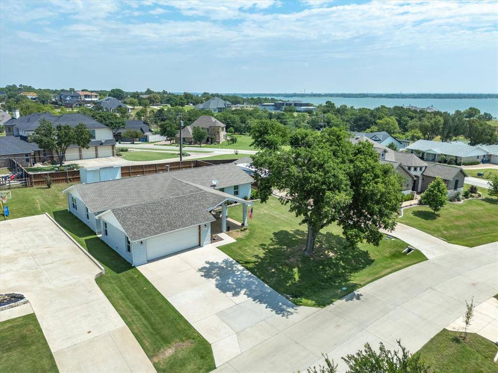 Lakewood Village, TX 75068,645 Woodcrest Drive
