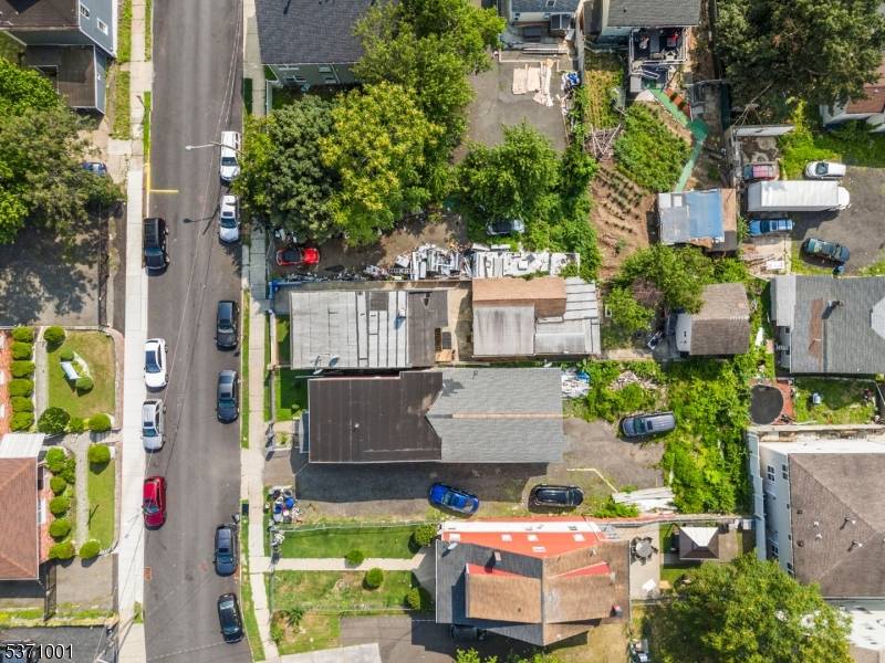 Paterson City, NJ 07522,11 N 5Th St