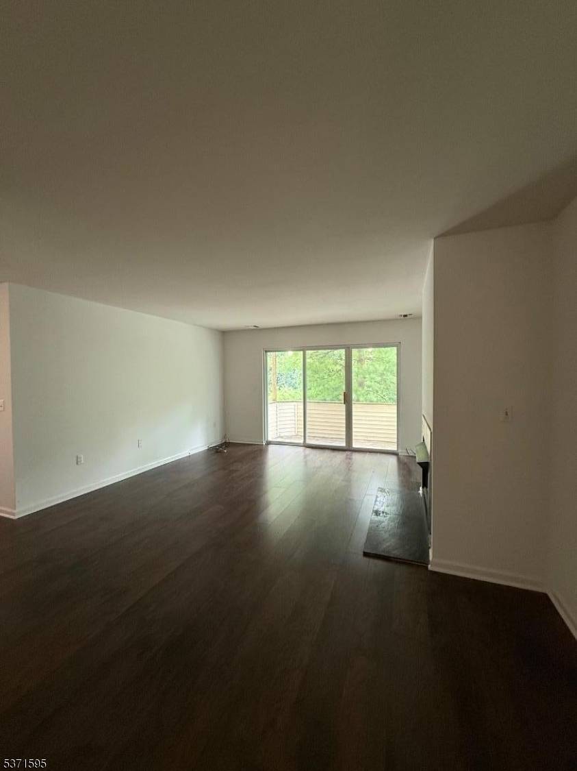 Hamburg Boro, NJ 07419,133 Falcon Ridge Way #133