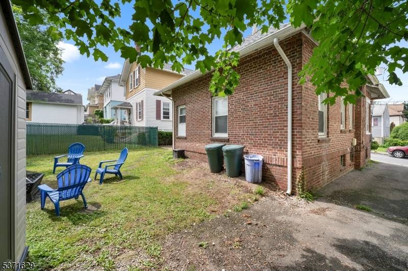 Morristown Town, NJ 07960,13 Logan Pl