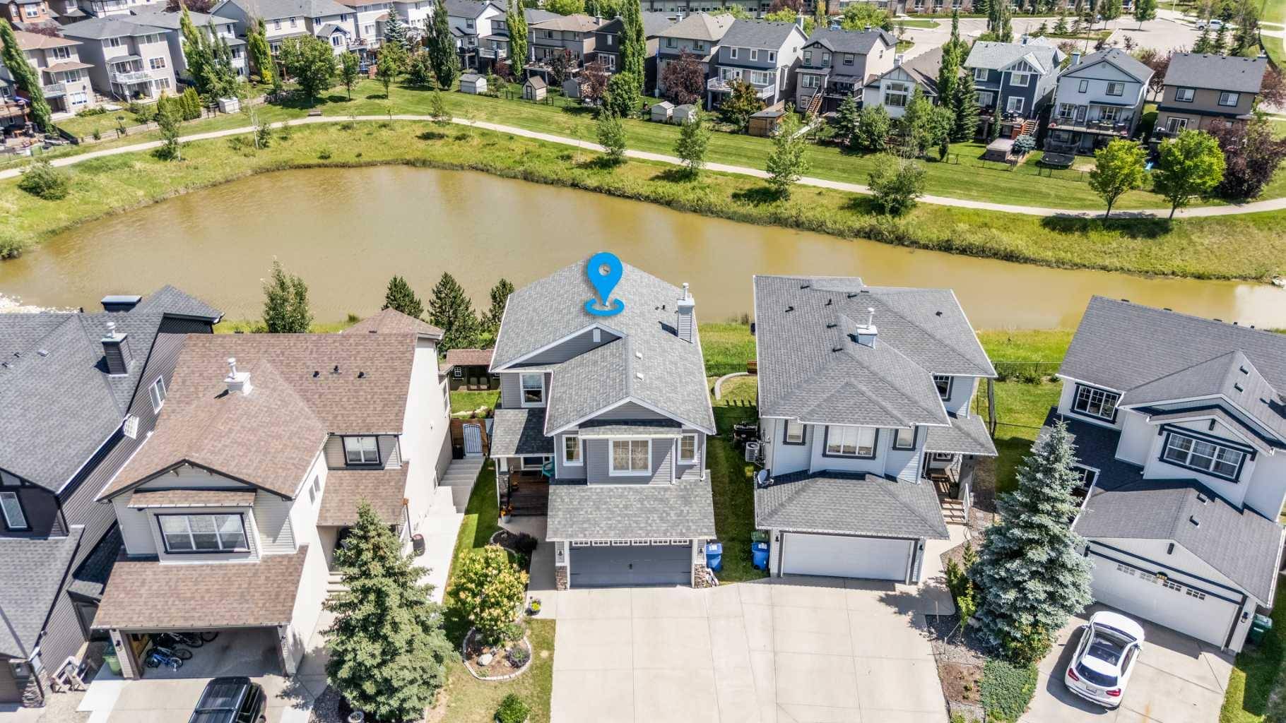Airdrie, AB T4B 3N1,387 Sagewood PL SW