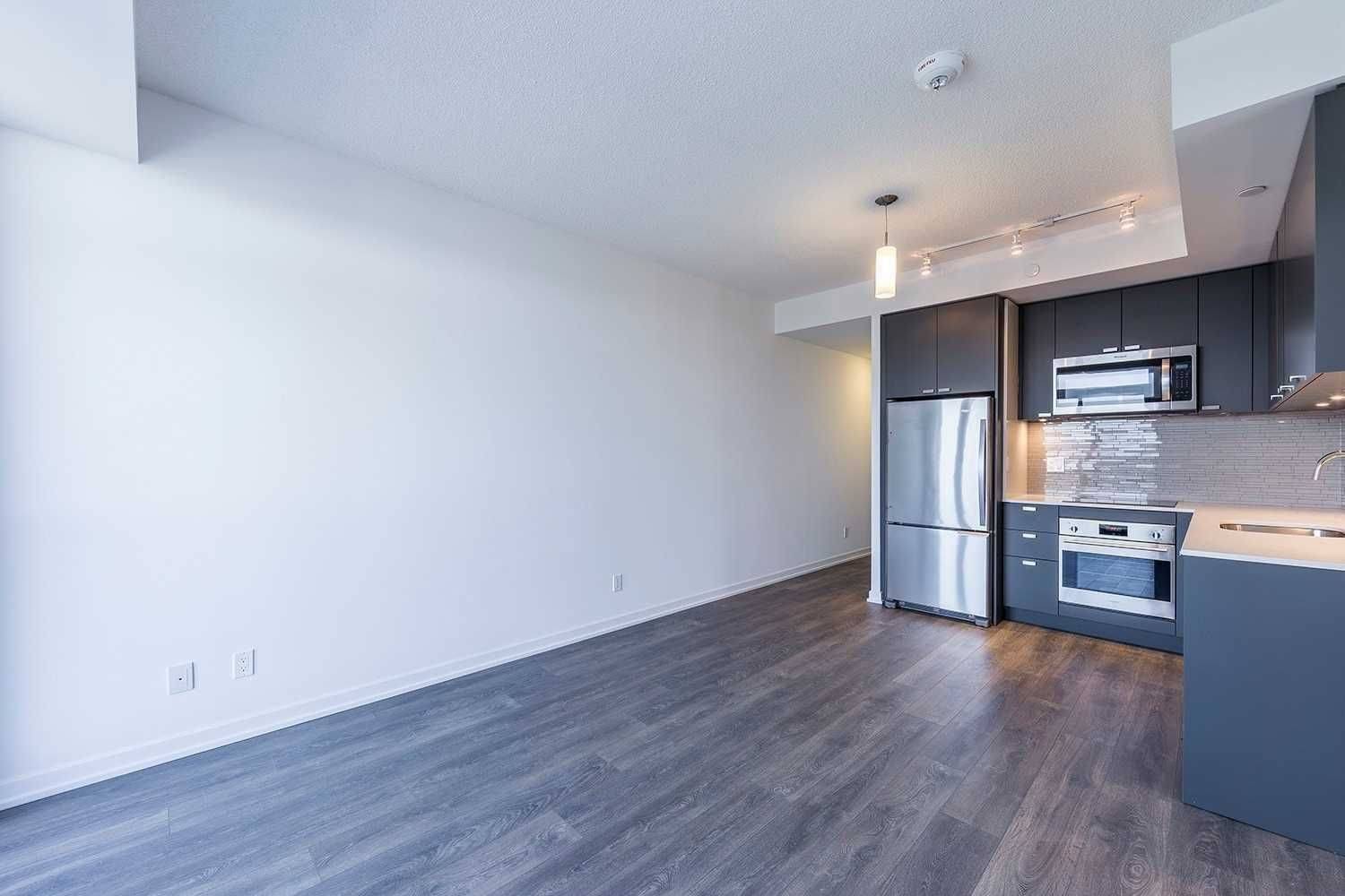 Toronto C15, ON M2J 0E5,56 Forest Manor RD #2710