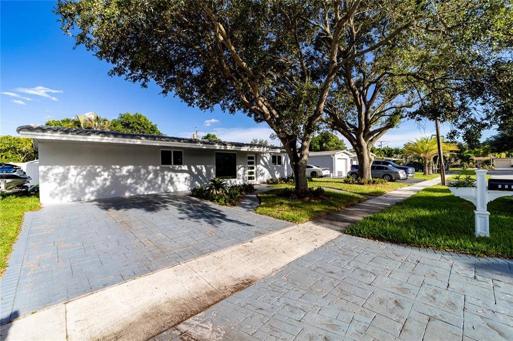 Hollywood, FL 33024,131 NW 72nd Way