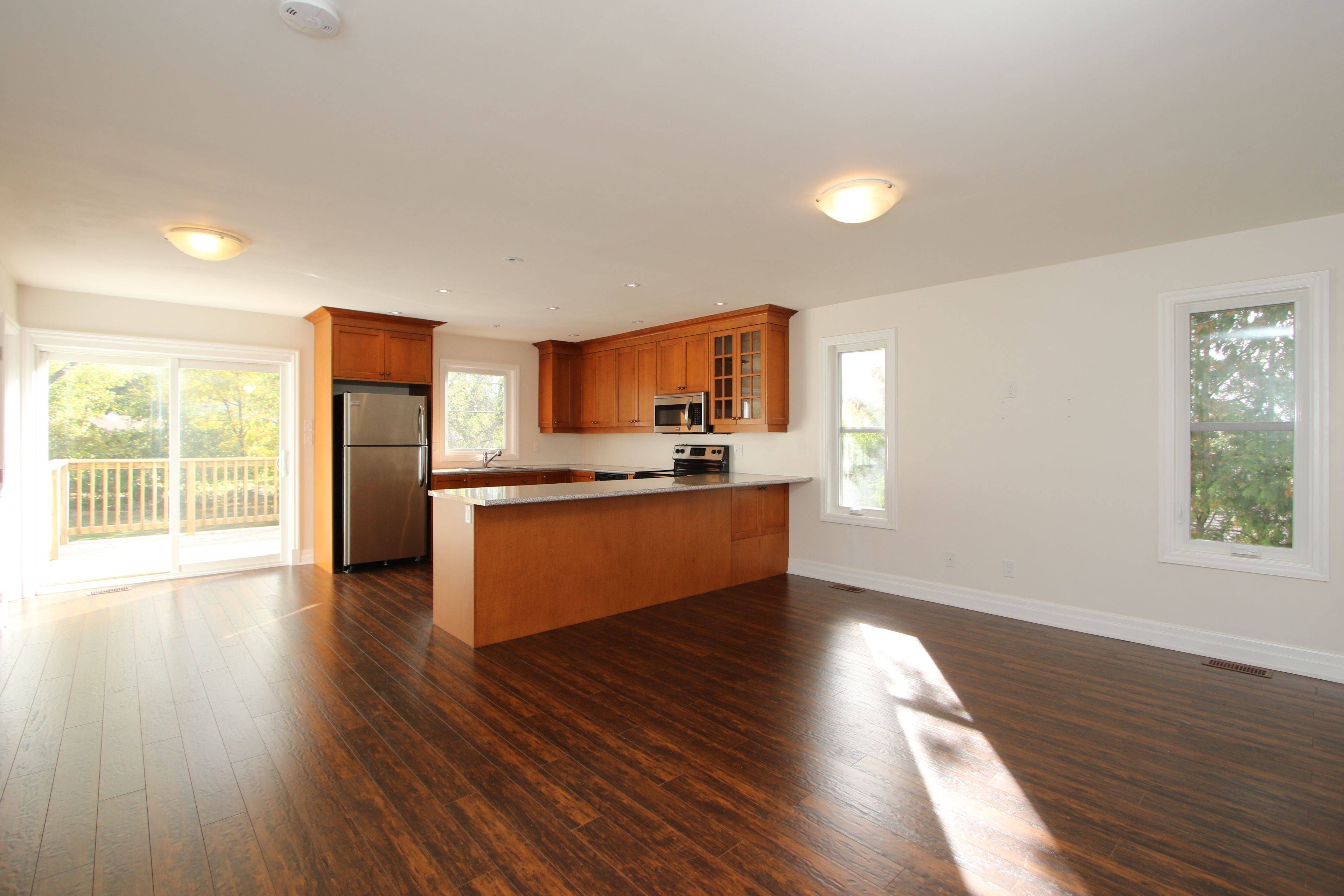 Georgina, ON L4P 3A9,309 Irene DR