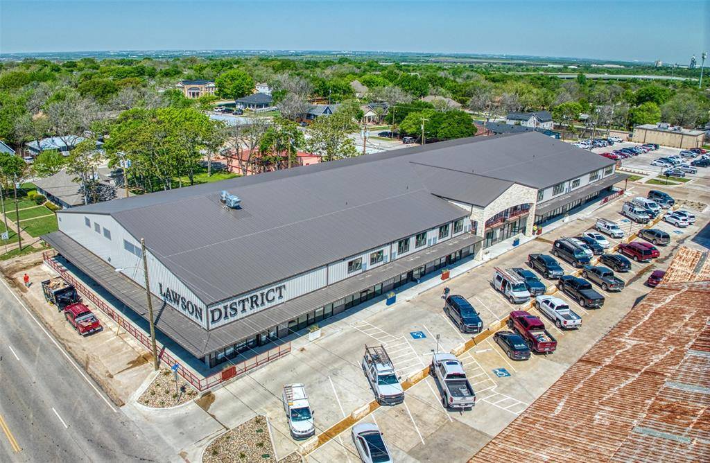 Midlothian, TX 76065,301 W Main Street