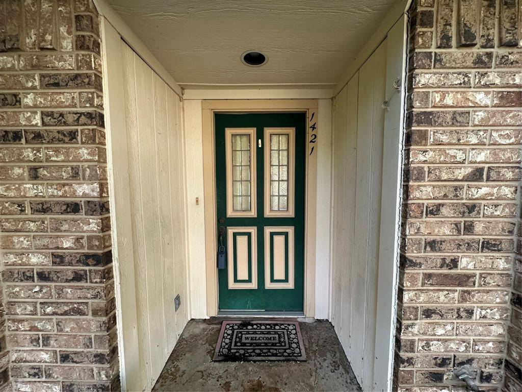 Garland, TX 75043,1421 Buena Vista Avenue