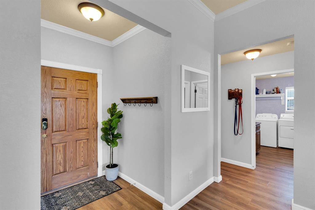 Burleson, TX 76028,947 Winepress Road