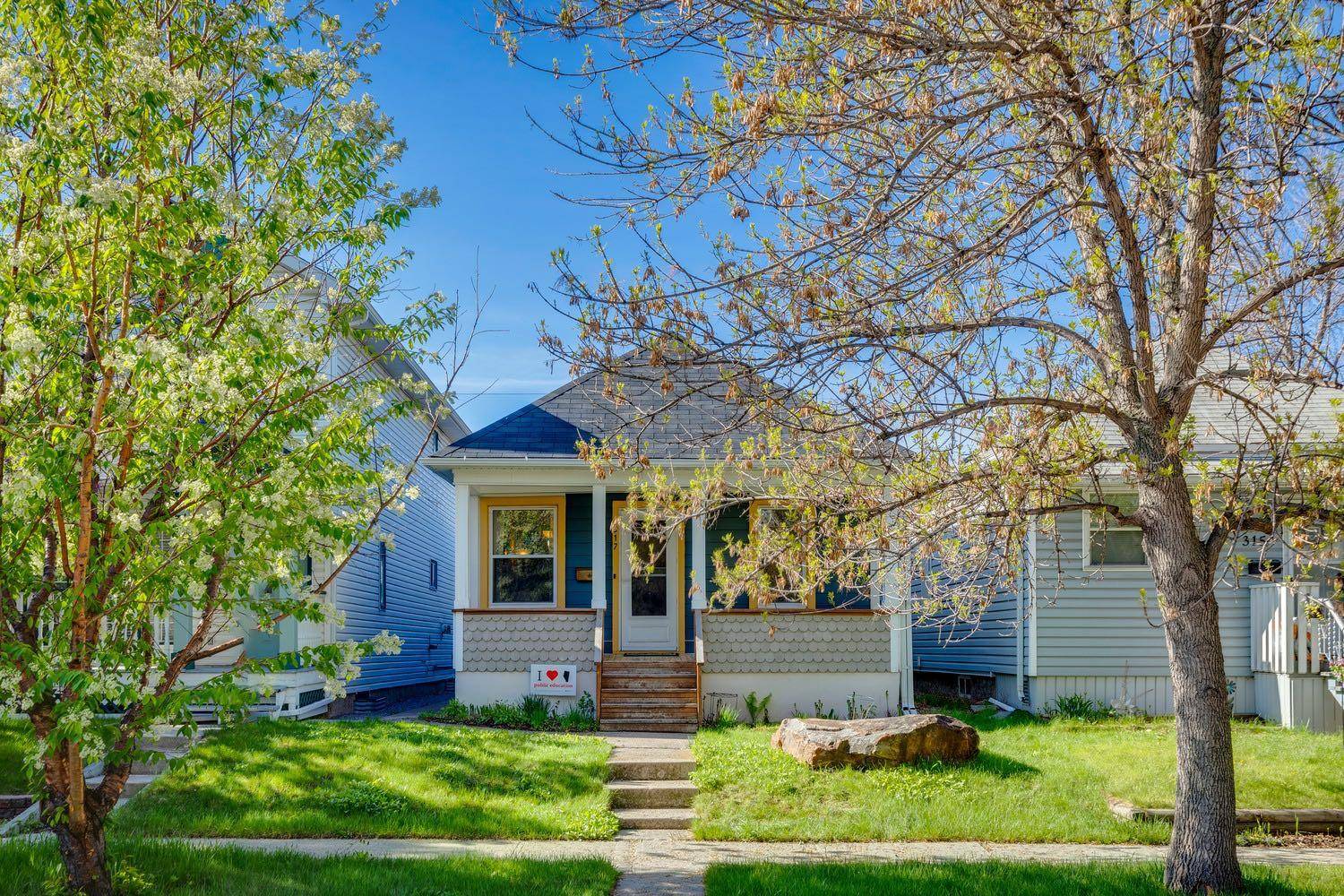 Calgary, AB T2E0V7,317 9 AVE NE