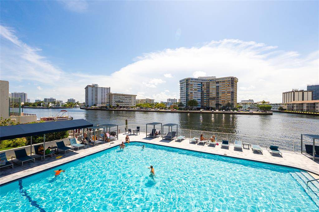 Hallandale Beach, FL 33009,1849 S Ocean Dr #408