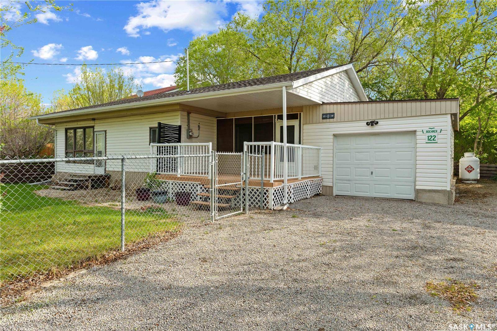 Kannata Valley, SK S0G 4L0,122 Lakeshore DRIVE