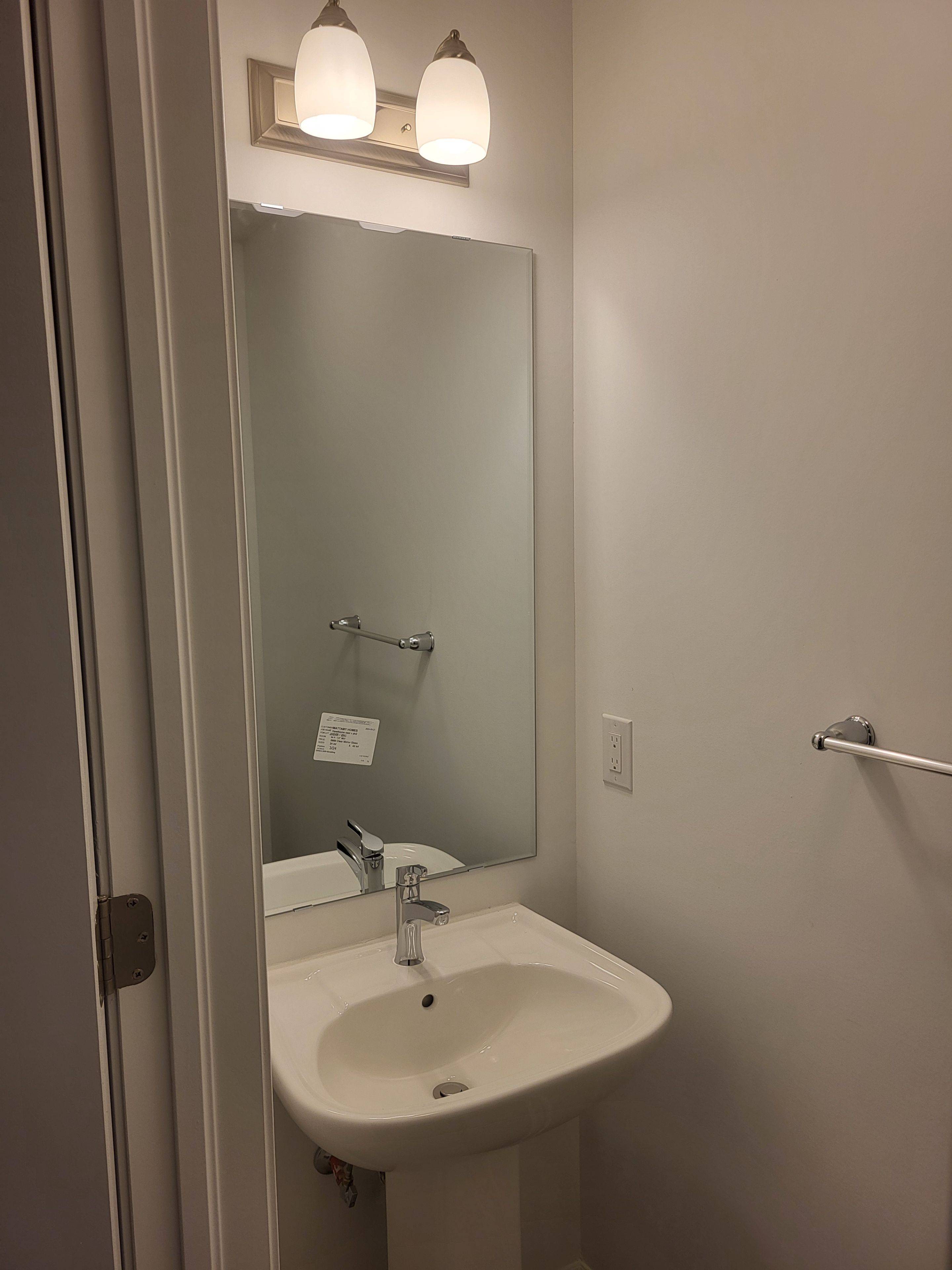 Milton, ON L9E 1Y9,1921 Thames CIR