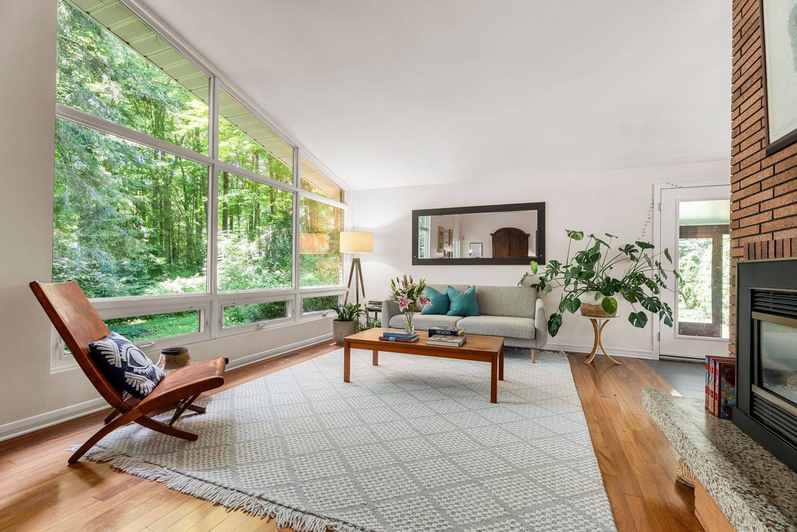 Beacon Hill North - South And Area, ON K1J 7E8,53 Oriole DR