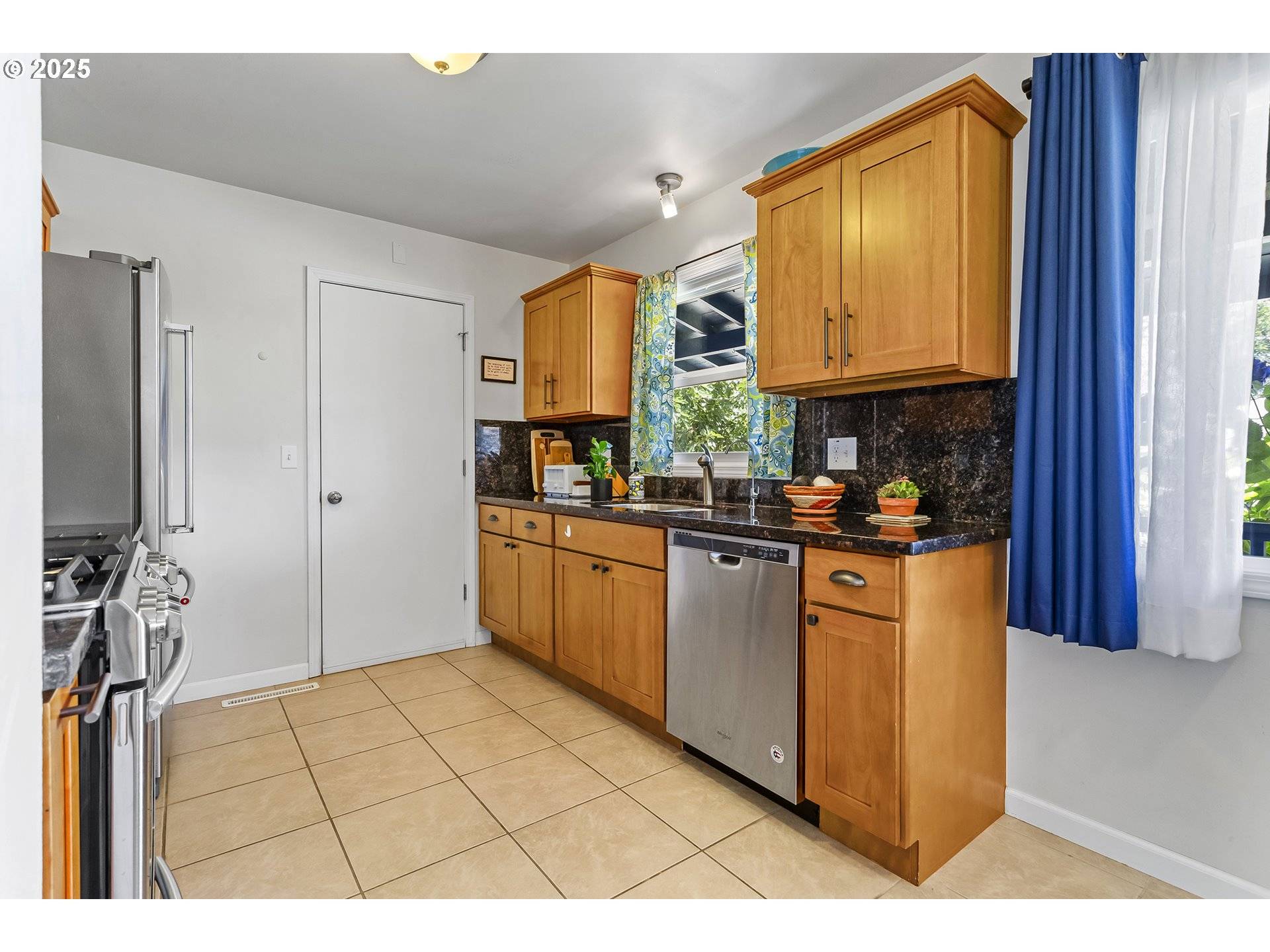 Portland, OR 97233,1545 SE 129TH AVE