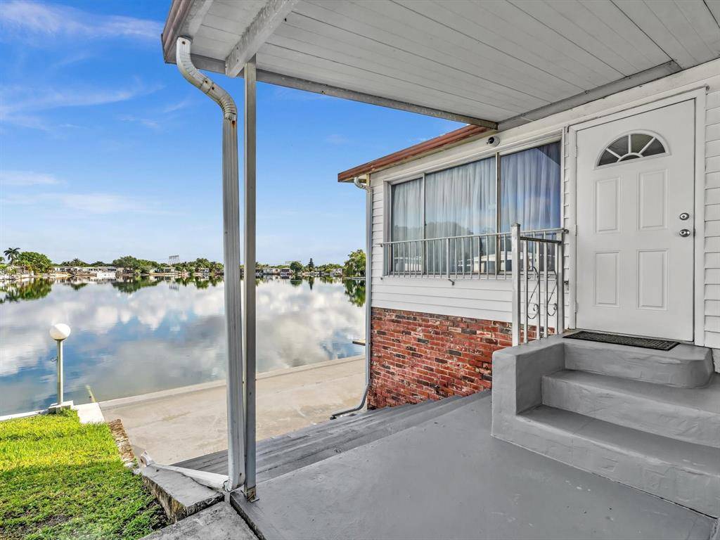 Dania Beach, FL 33312,3137 SW 58th Pl