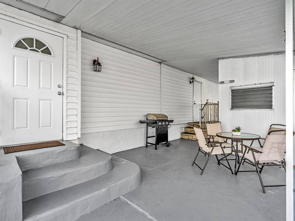 Dania Beach, FL 33312,3137 SW 58th Pl