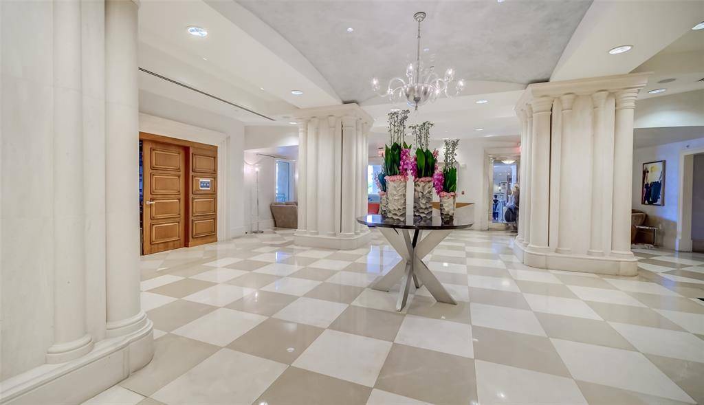 Sunny Isles Beach, FL 33160,150 Sunny Isles Blvd #601