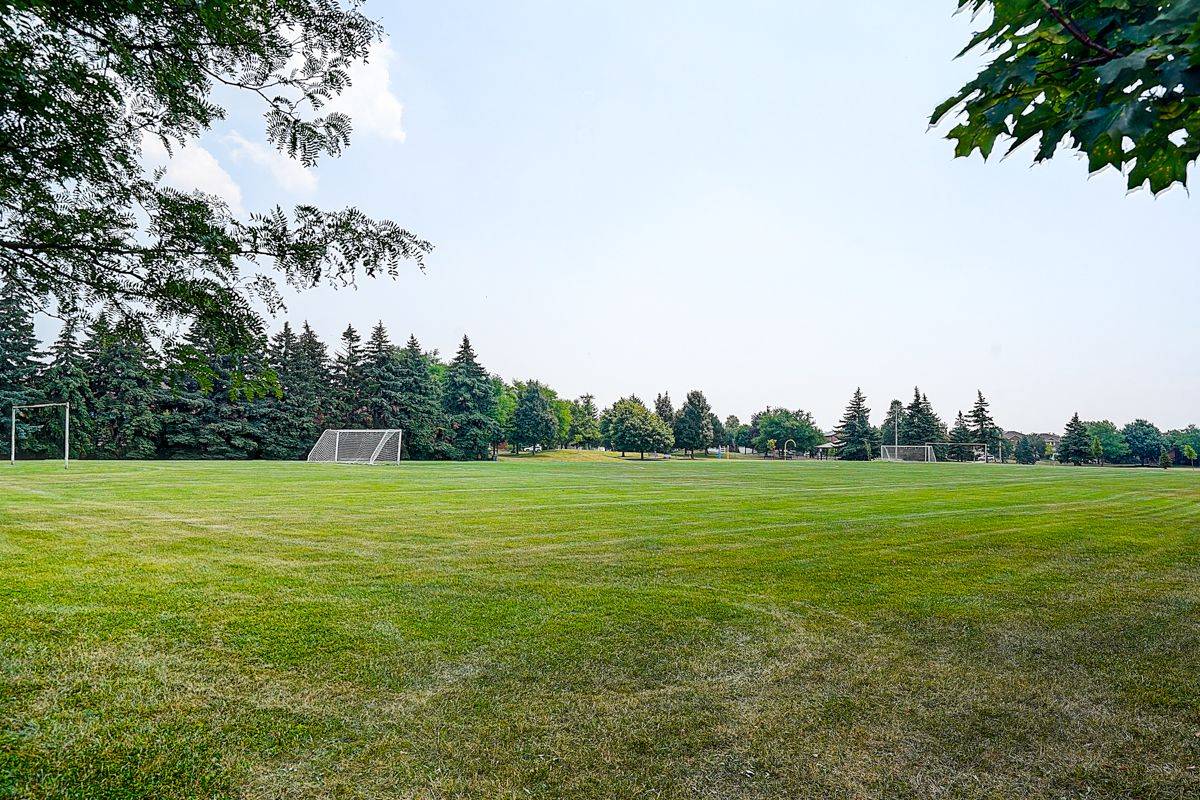 Vaughan, ON L4J 5X7,167 Wade Gate