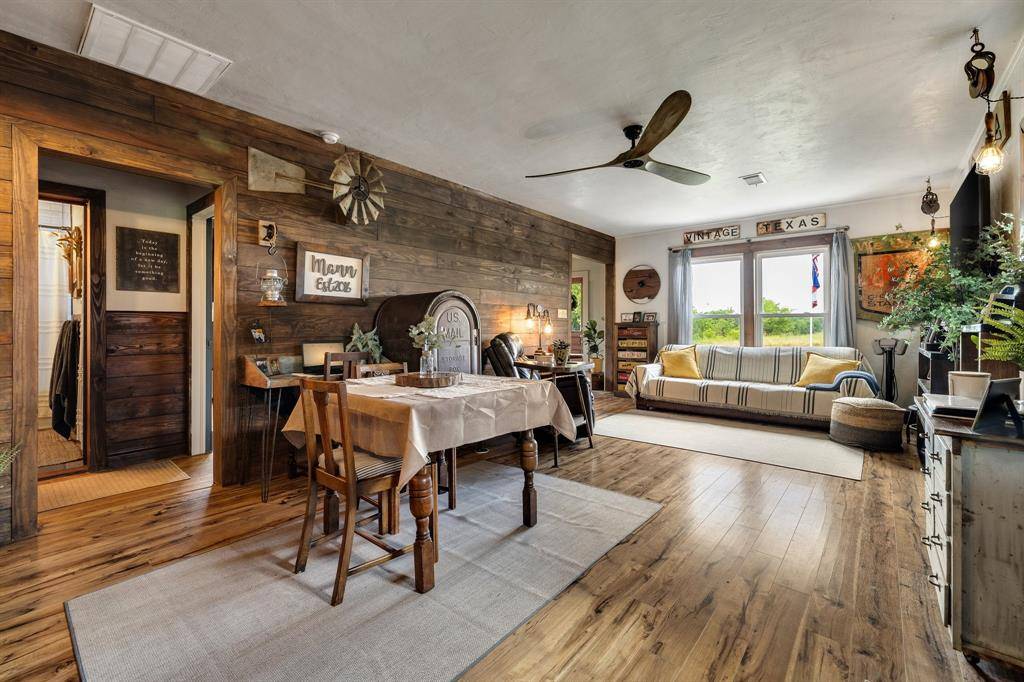 Whitewright, TX 75491,52 Ole Vittitoe Road