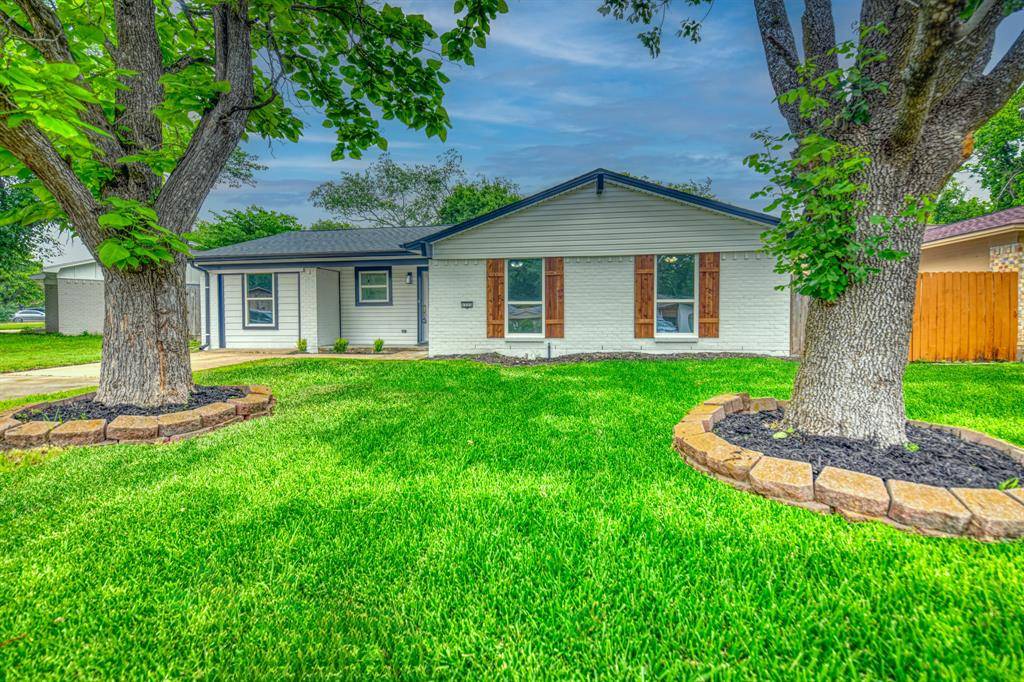 Cedar Hill, TX 75104,1225 Venus Street