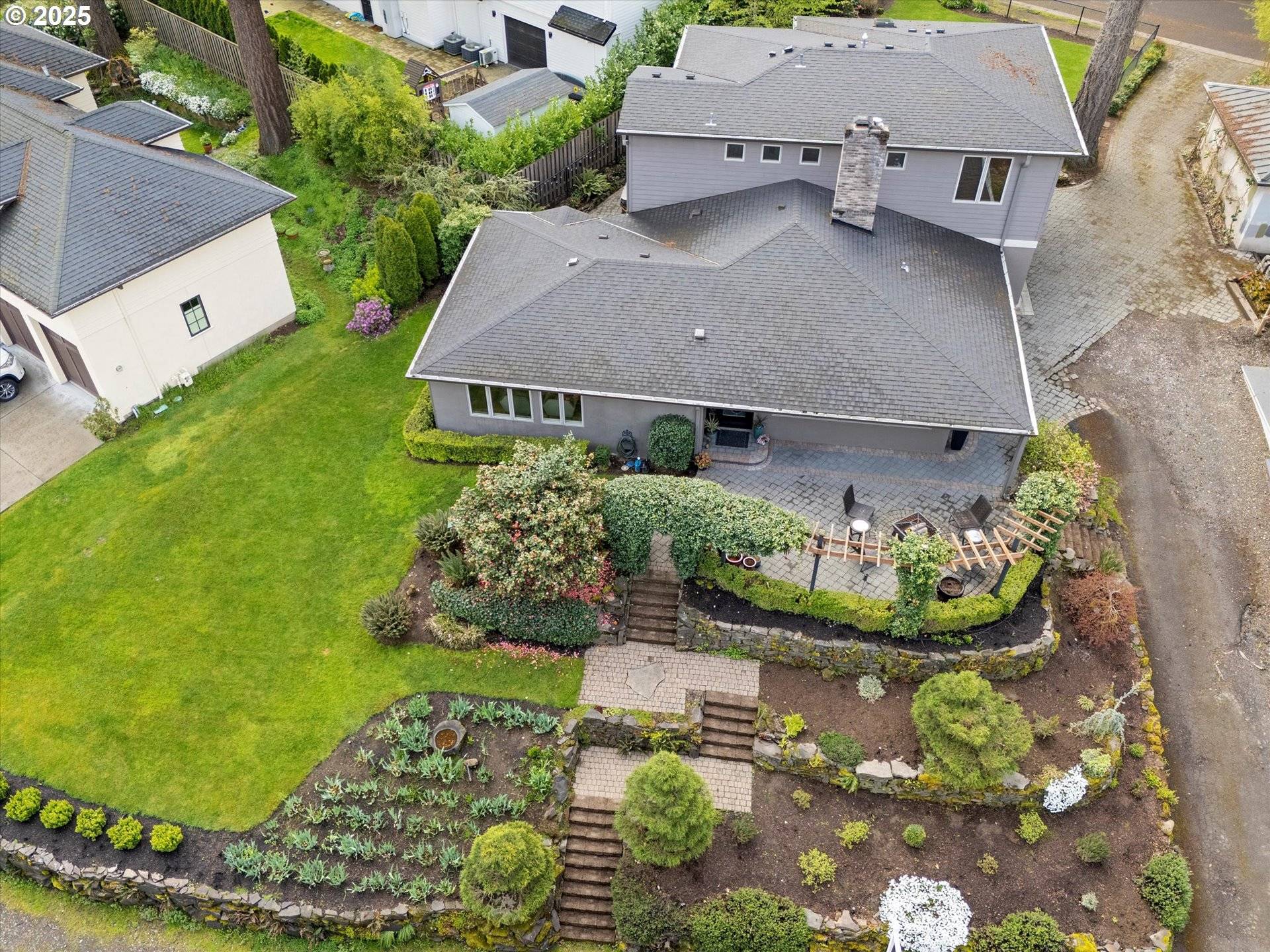 Lake Oswego, OR 97035,4160 WESTBAY RD