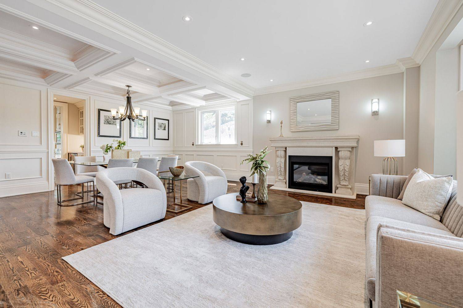 Toronto C07, ON M2N 1L1,193 Bogert AVE