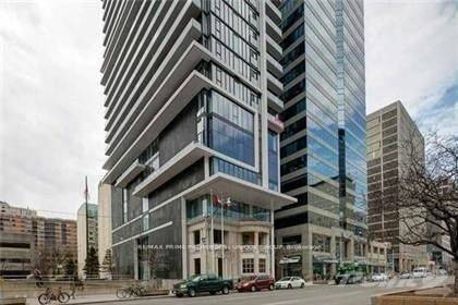 Toronto C01, ON M5G 1S9,426 University AVE #Ph206