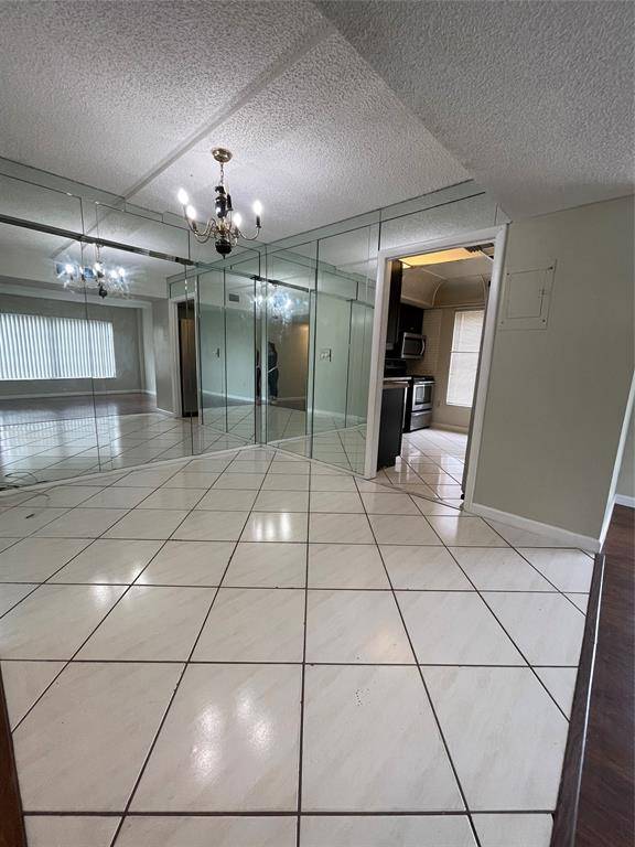 Lauderhill, FL 33319,4158 Inverrary Dr #111
