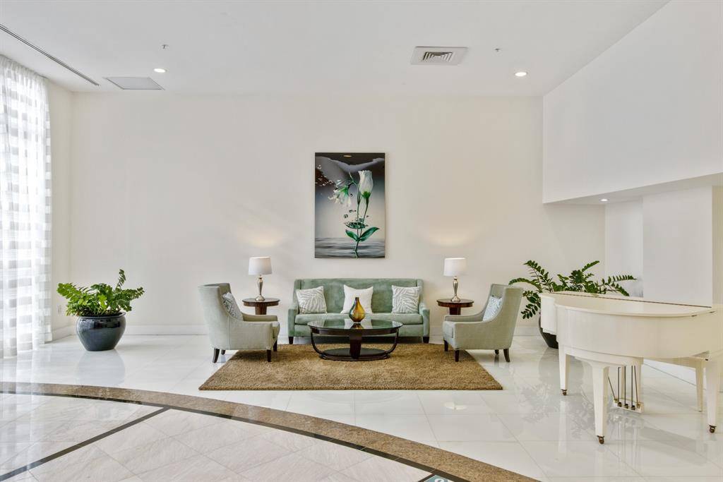 Miami Beach, FL 33141,6301 Collins Ave #2603