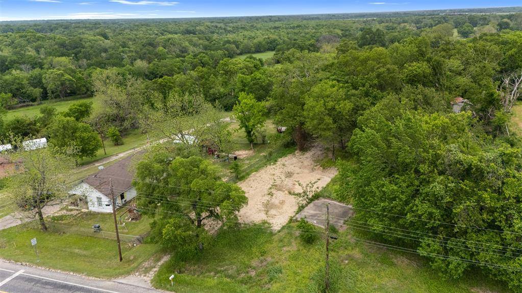 Kaufman, TX 75142,706 W Pyle Street