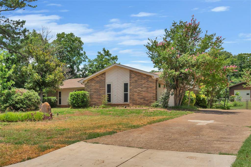 Colleyville, TX 76034,6304 Kingston Drive