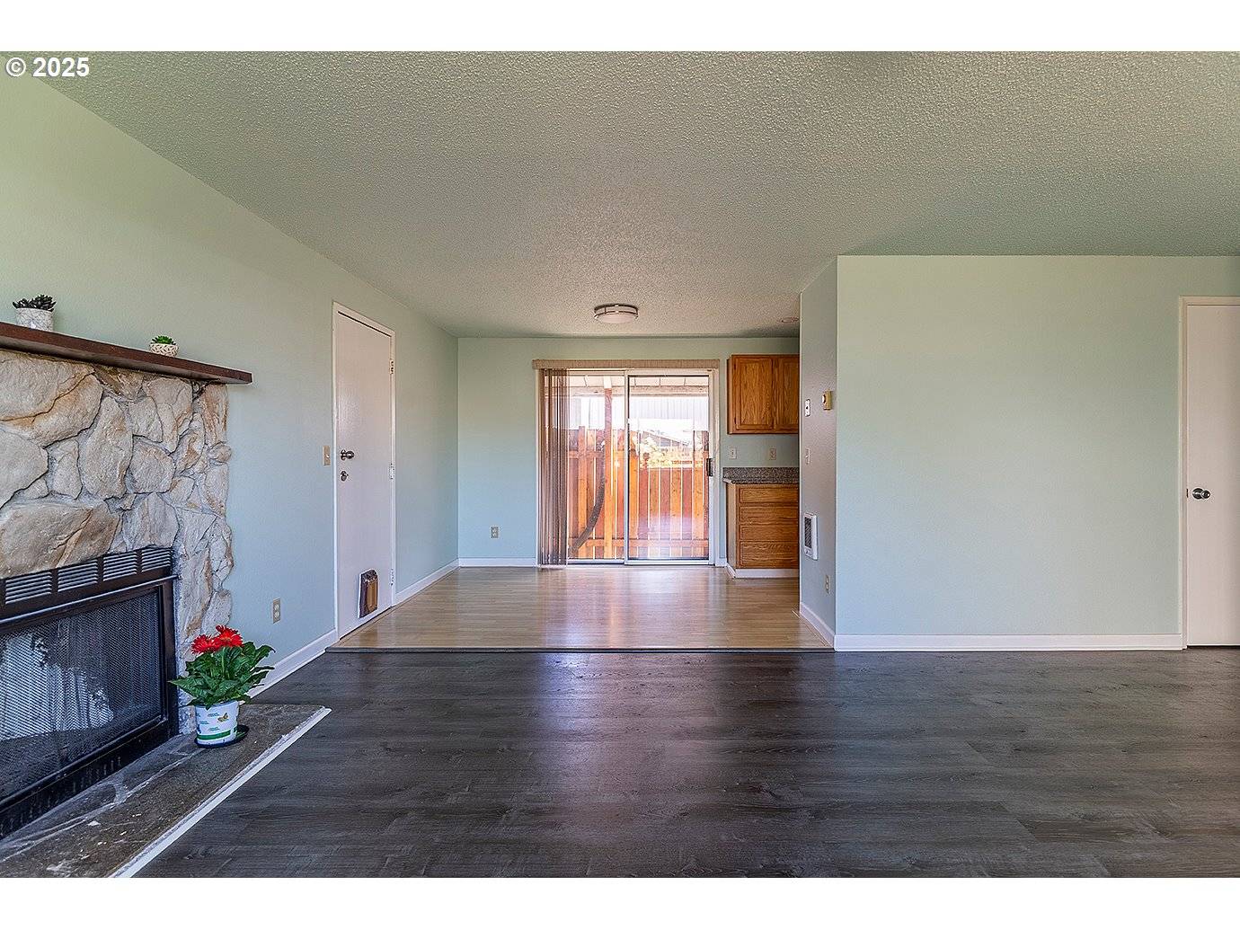 Portland, OR 97266,6331 SE 83rd AVE